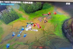 立式折叠屏手机，革新科技，重塑未来手机形态