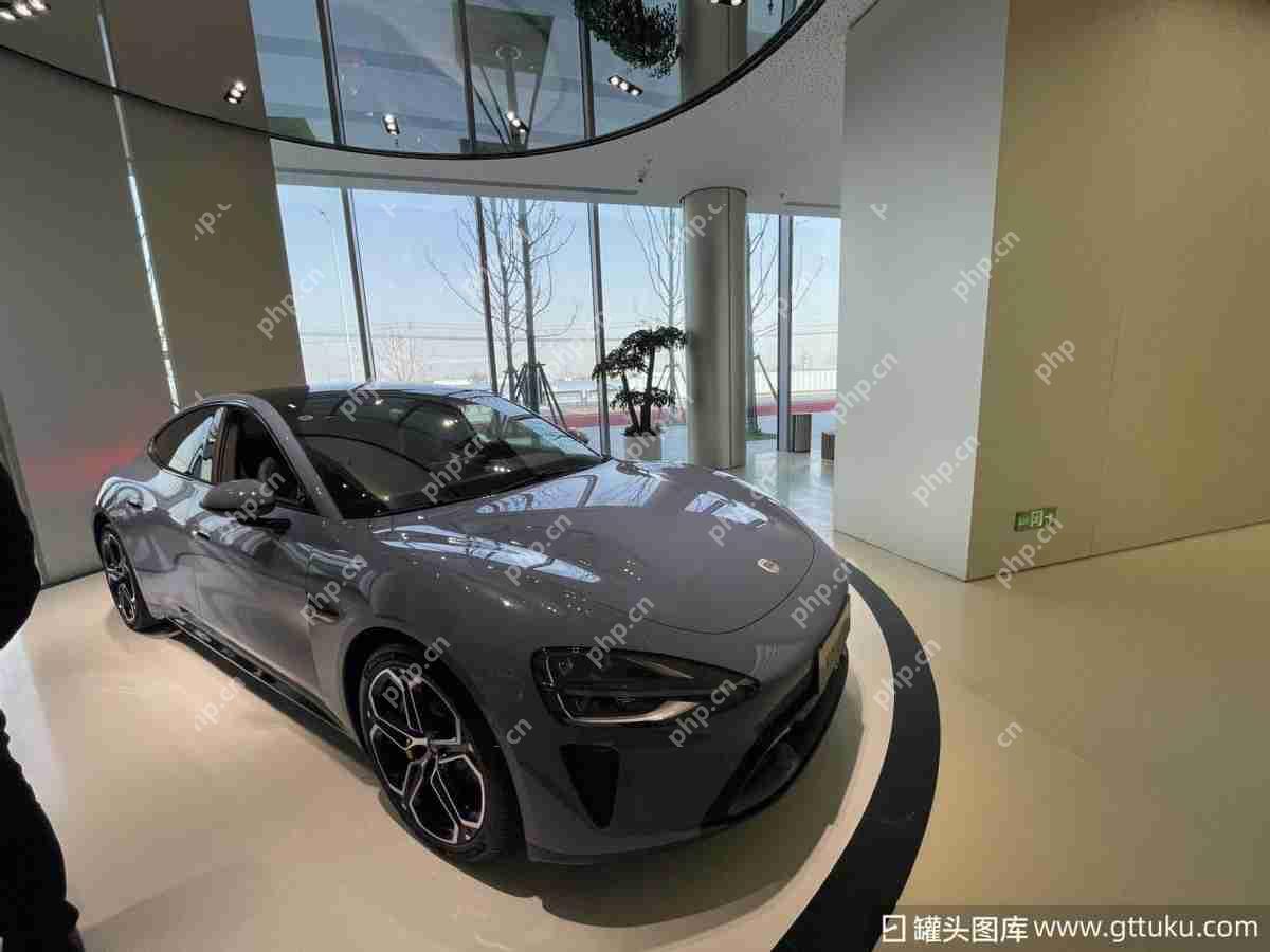 小米SU7 Ultra陷退车风波，雷军信任危机加剧  第2张