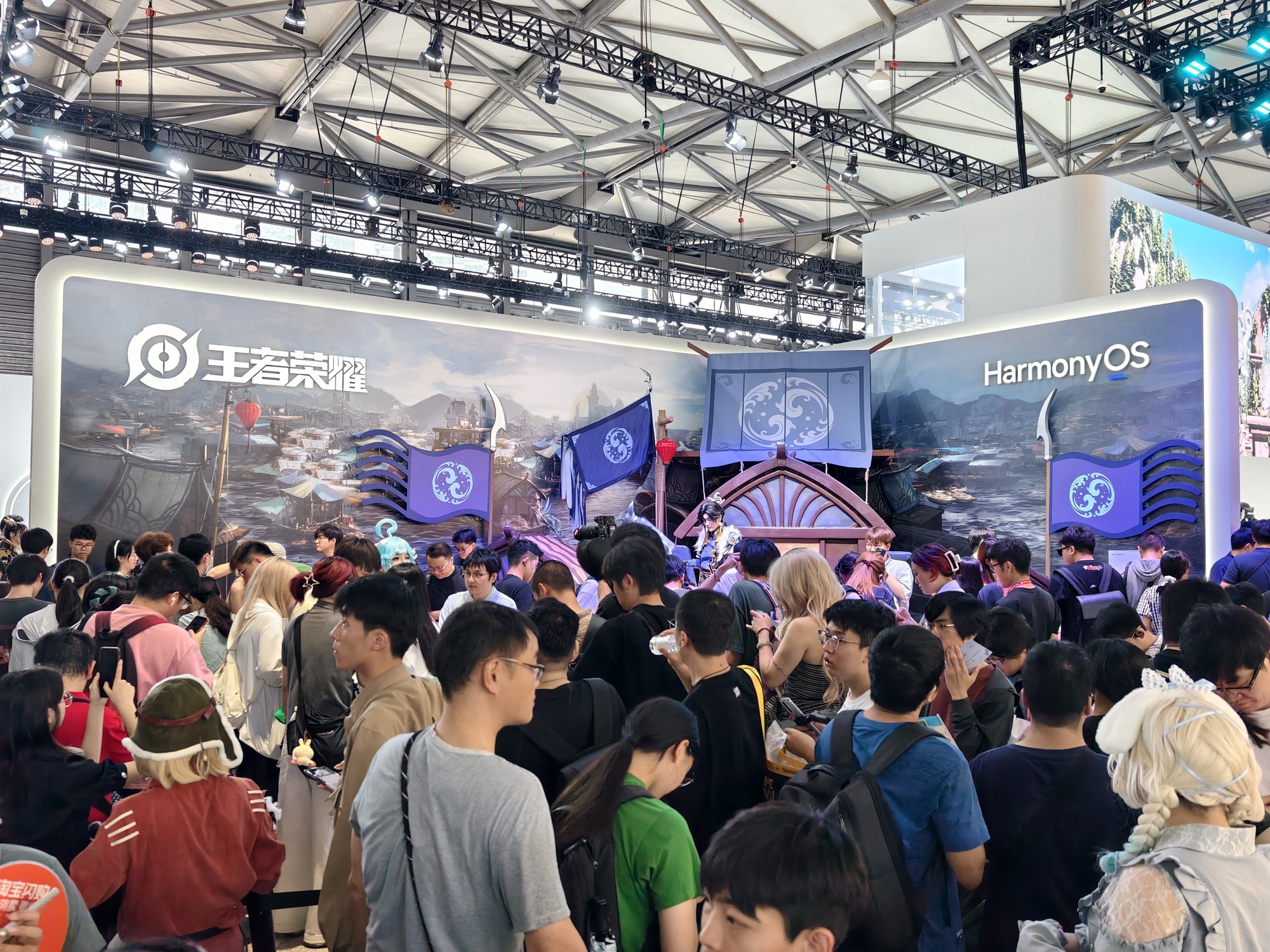 鸿蒙游戏生态亮相2025 ChinaJoy：性能、智能、玩法全面升级  第4张