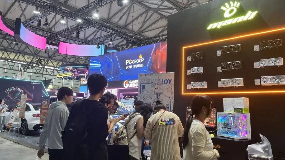 次元全开，万丽显卡亮相2025ChinaJoy  第5张
