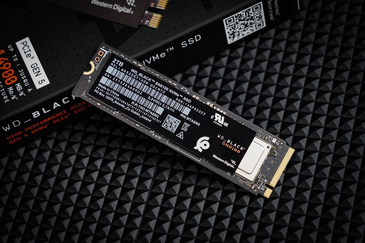 闪迪 WD?BLACK&#8482; SN8100 NVMe&#8482; SSD荣获2025年第十届ChinaJoy黑金奖  第3张