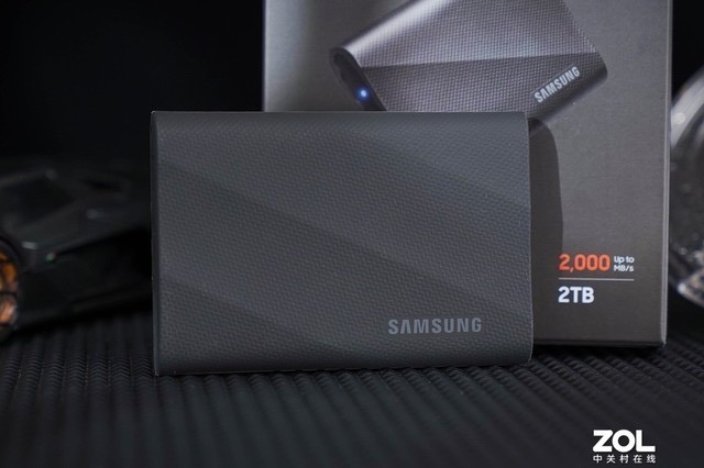 三星T9 USB3.2移动固态硬盘荣获2025年第十届ChinaJoy黑金奖  第4张
