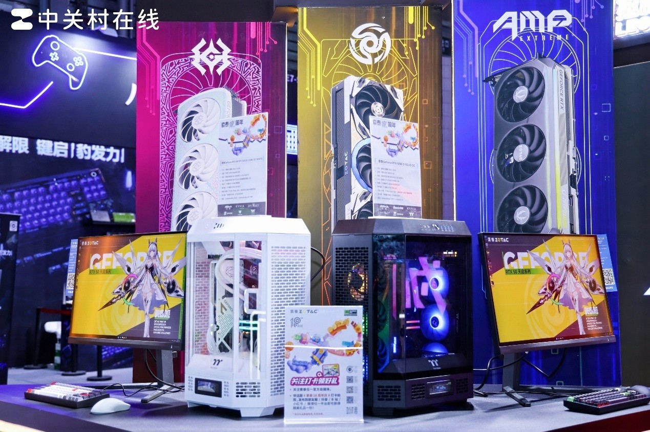 RTX 5080天启白色机甲美学太帅了 ChinaJoy2025索泰展台人气爆棚  第4张